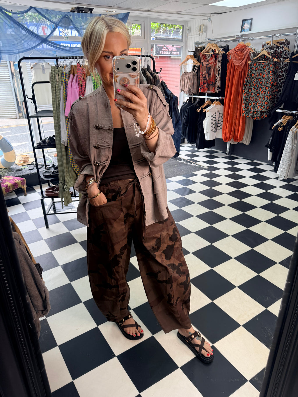 Camo Barrel leg trousers Chocolate