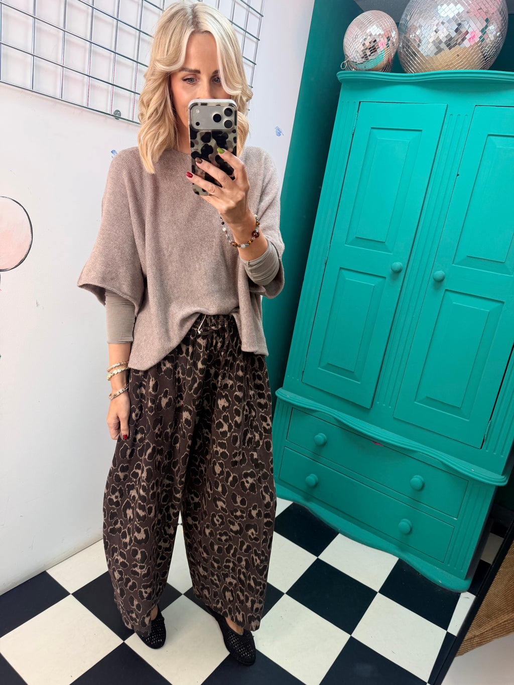 Katie Jumper - Taupe