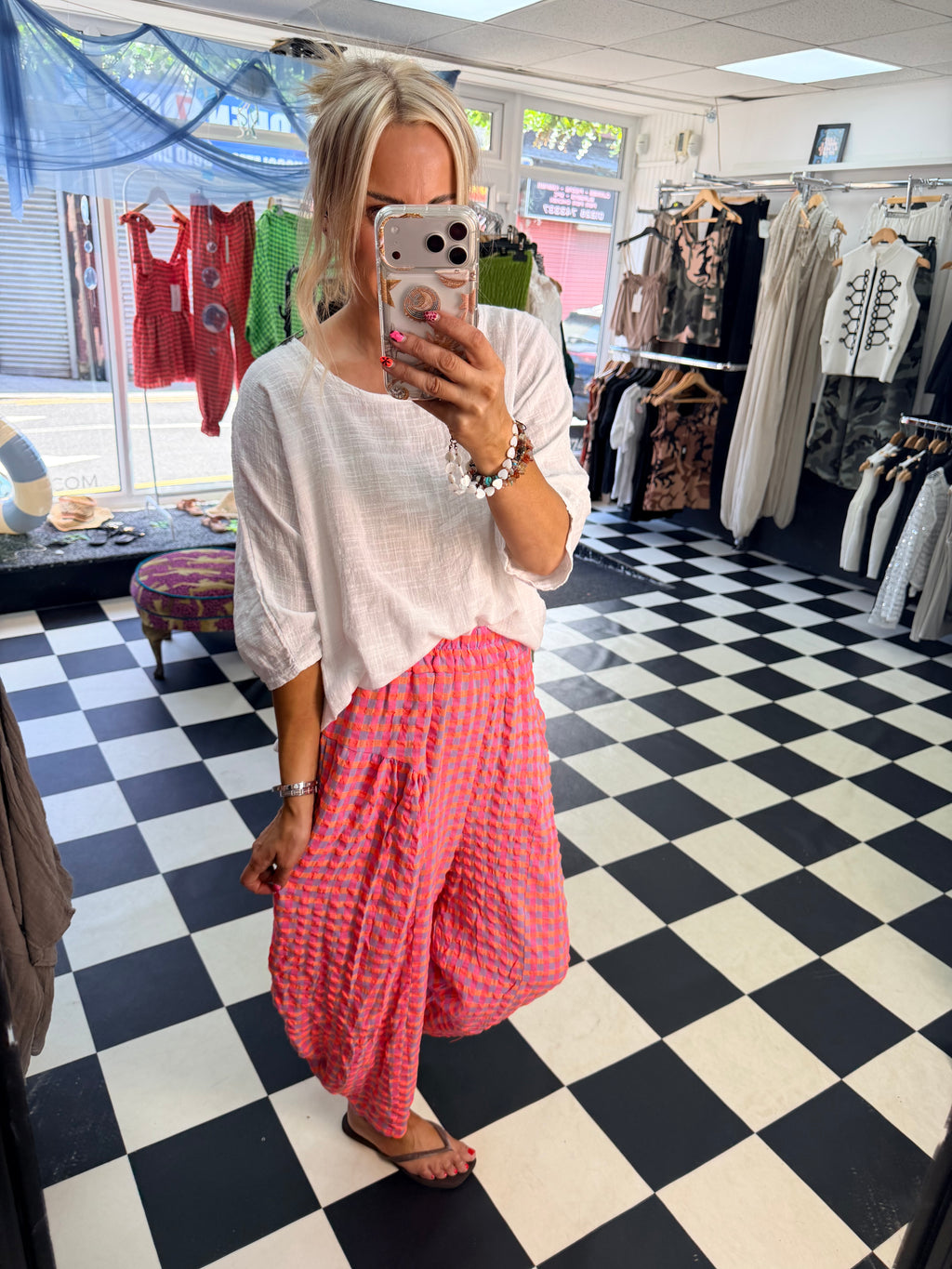 Neon gingham barrel leg trousers Fuchsia/orange