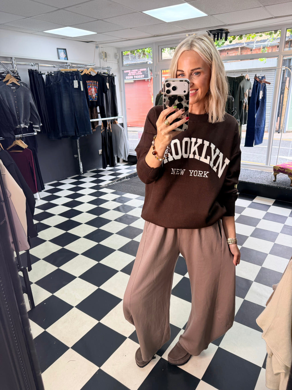 Brooklyn NY jumper - Chocolate