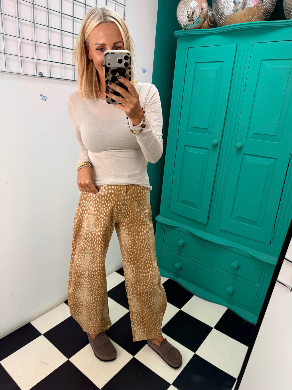 Bambi Barrel Leg Jeans