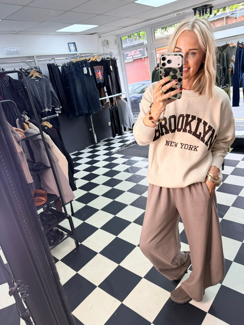 Brooklyn NY jumper - Cream