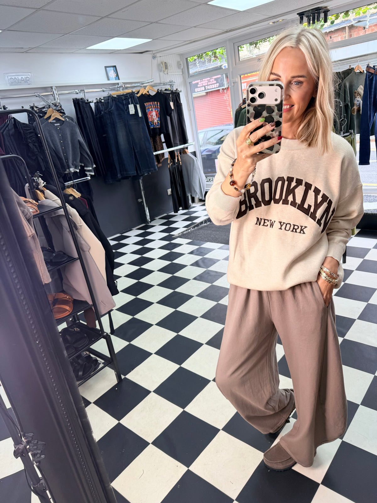 Brooklyn NY jumper - Cream