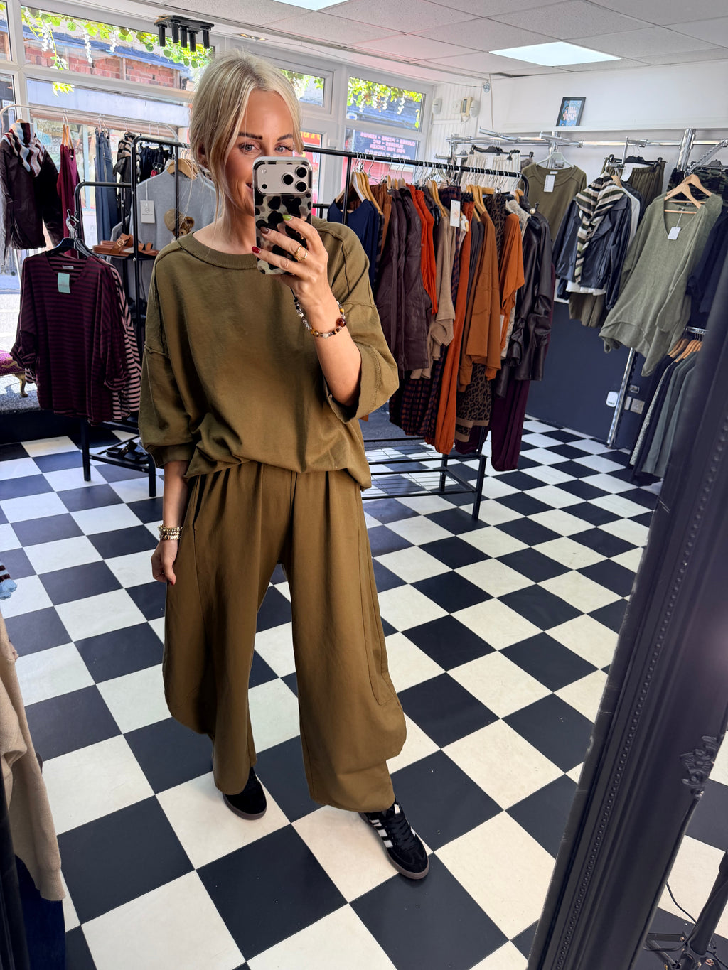 Barrel leg Joggers - Khaki