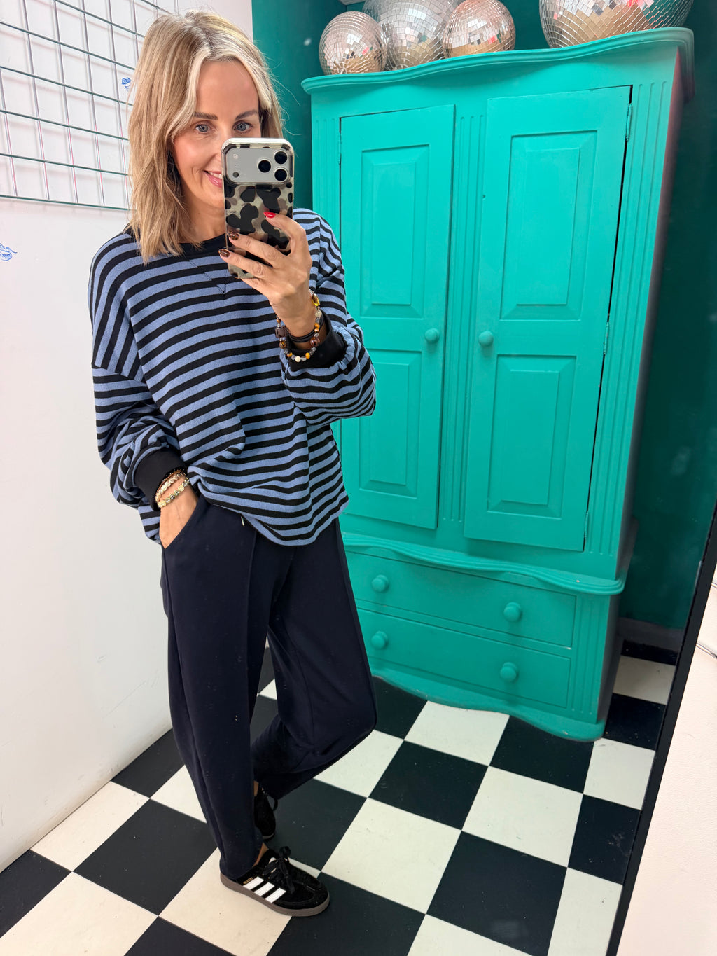 Classy Jogger Navy