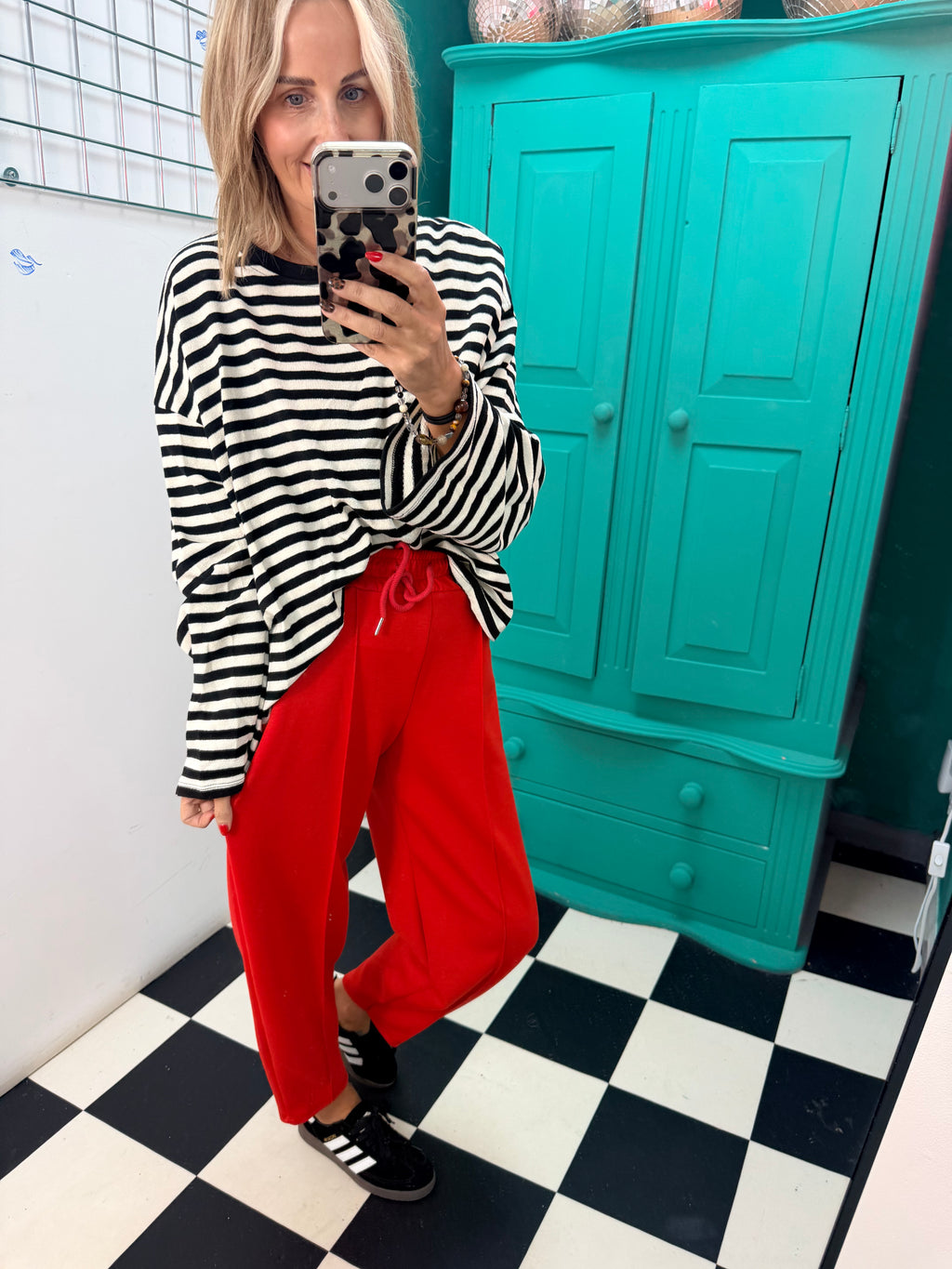 Classy Jogger Red