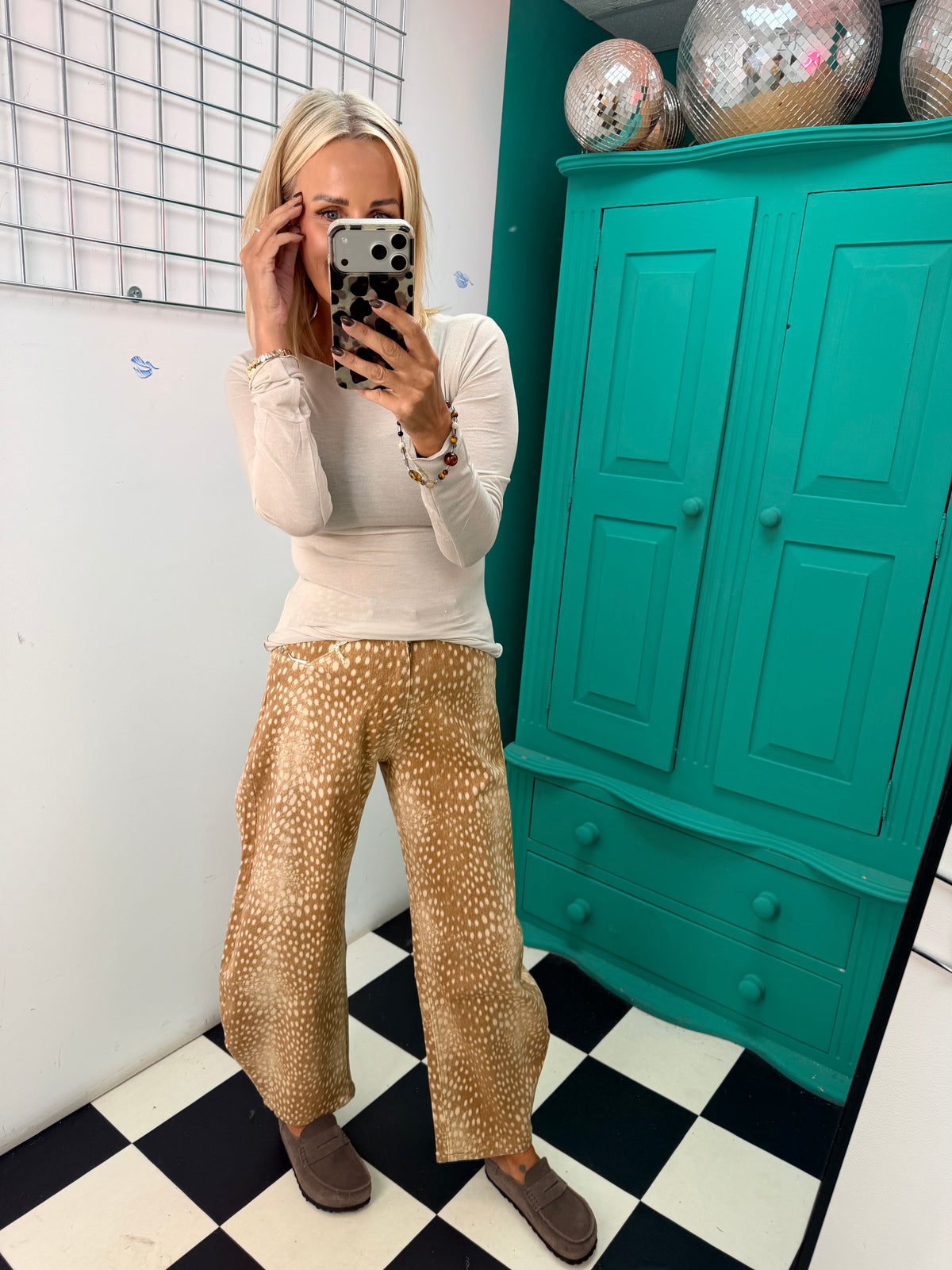 Bambi Barrel Leg Jeans