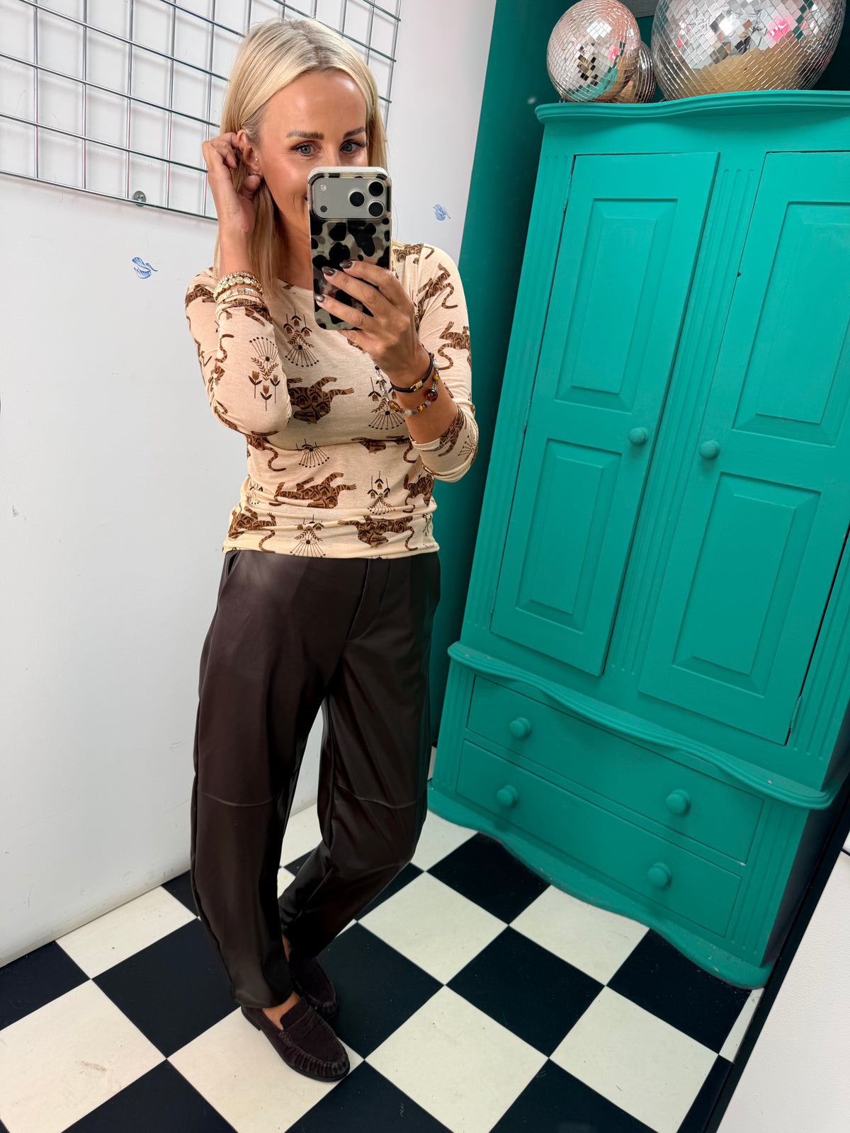 Pu Carrot Leg Trousers Chocolate