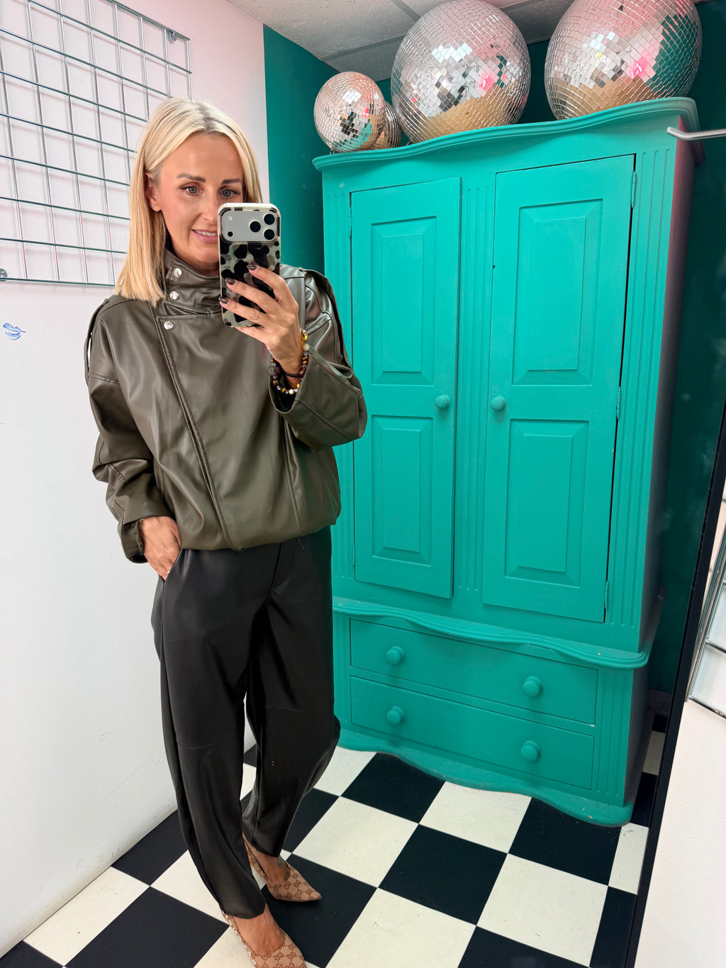 Pu Carrot Leg Trousers Black
