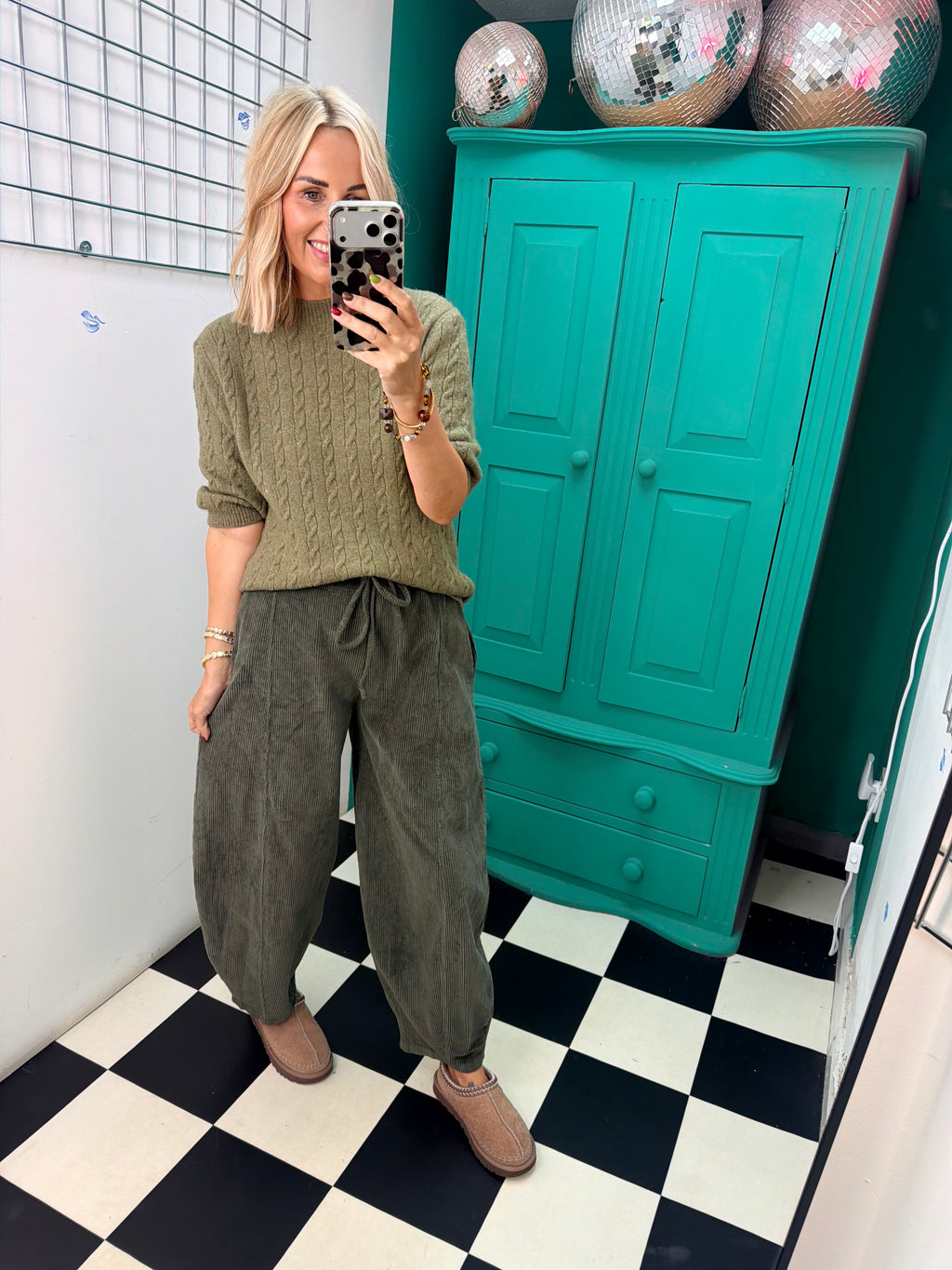Boston Barrel leg Trousers Khaki
