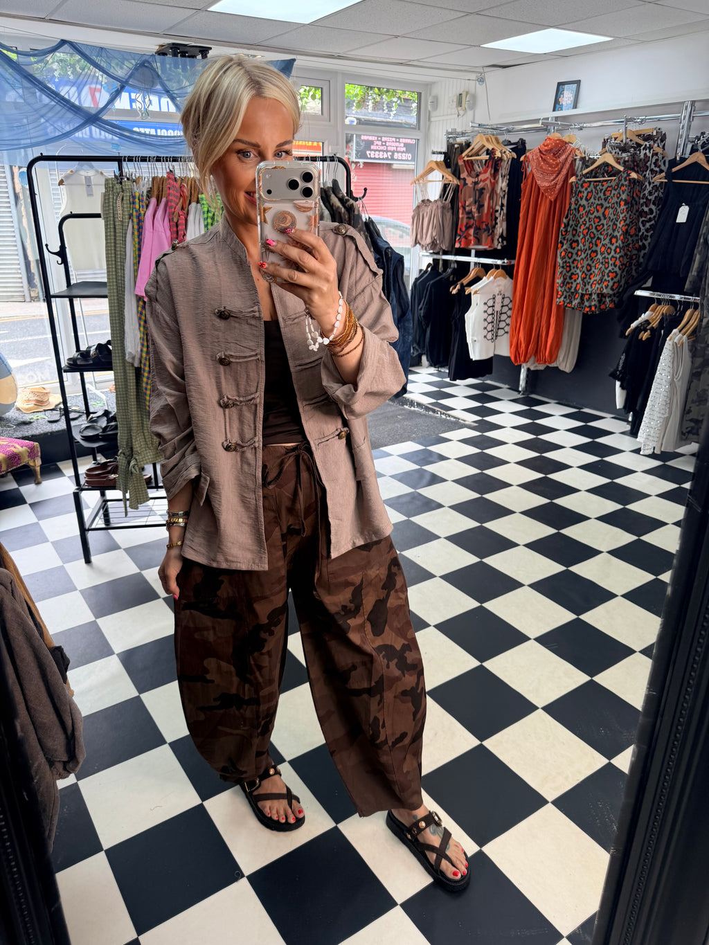 Camo Barrel leg trousers Chocolate