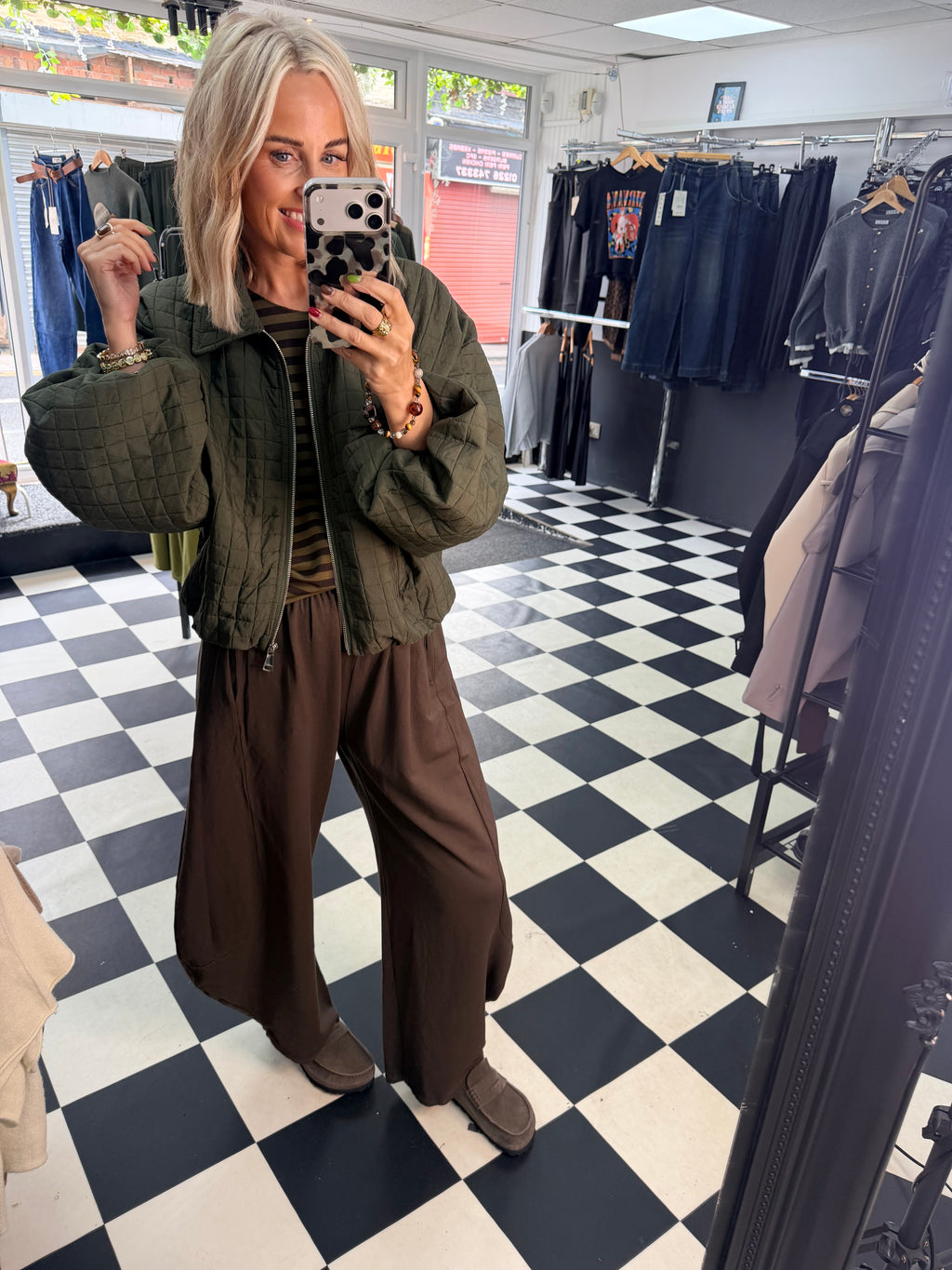 Barrel leg Joggers - Chocolate