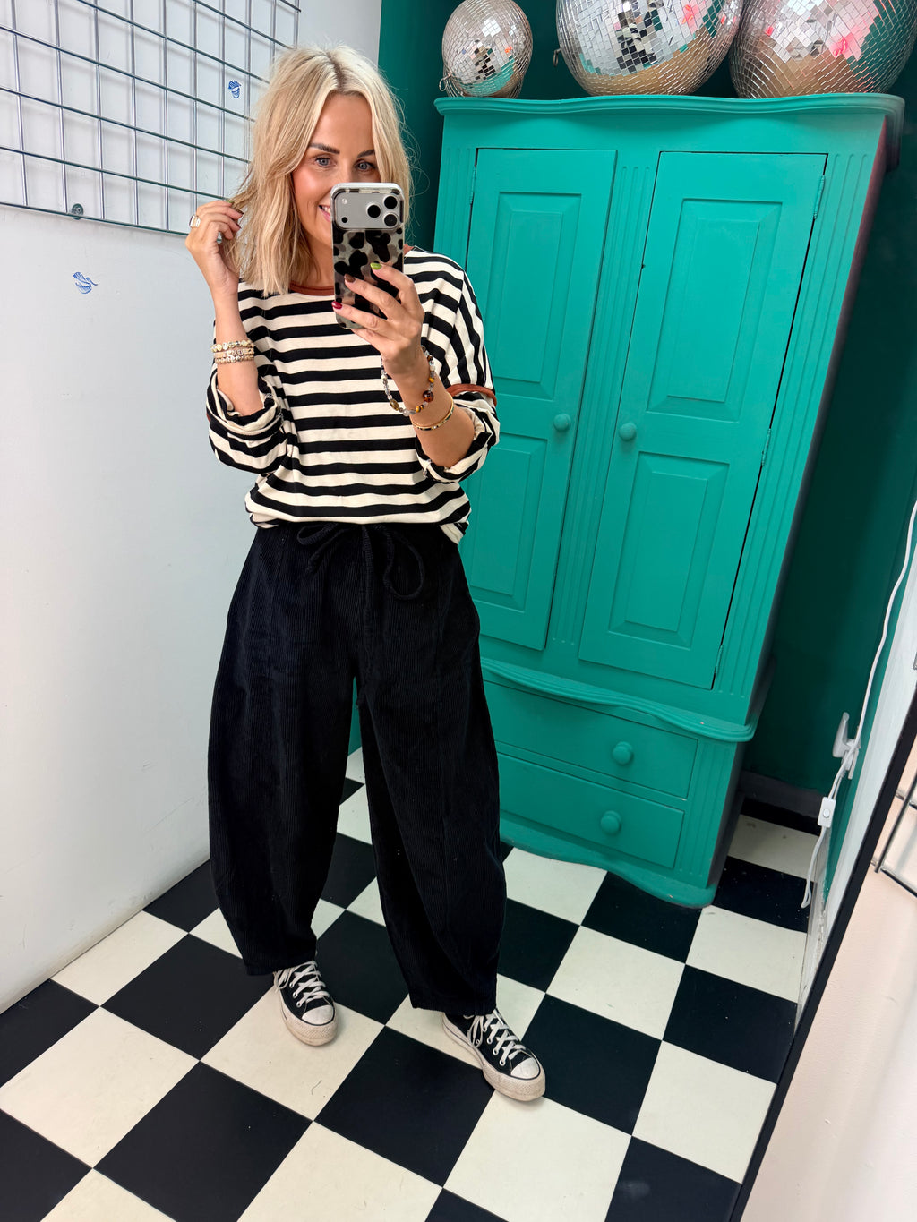 Boston Barrel leg Trousers Black