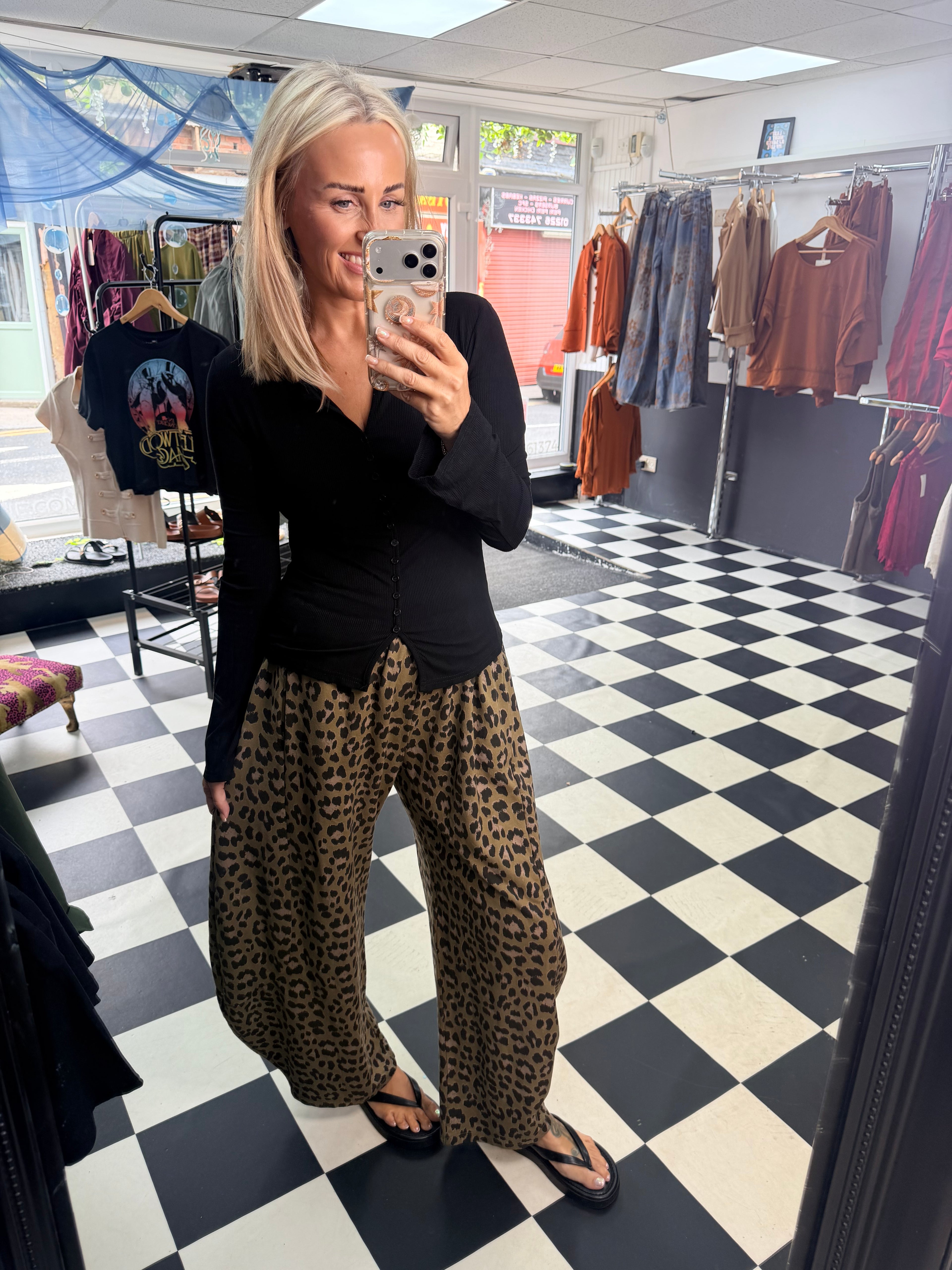 Leopard Barrel jogger Green