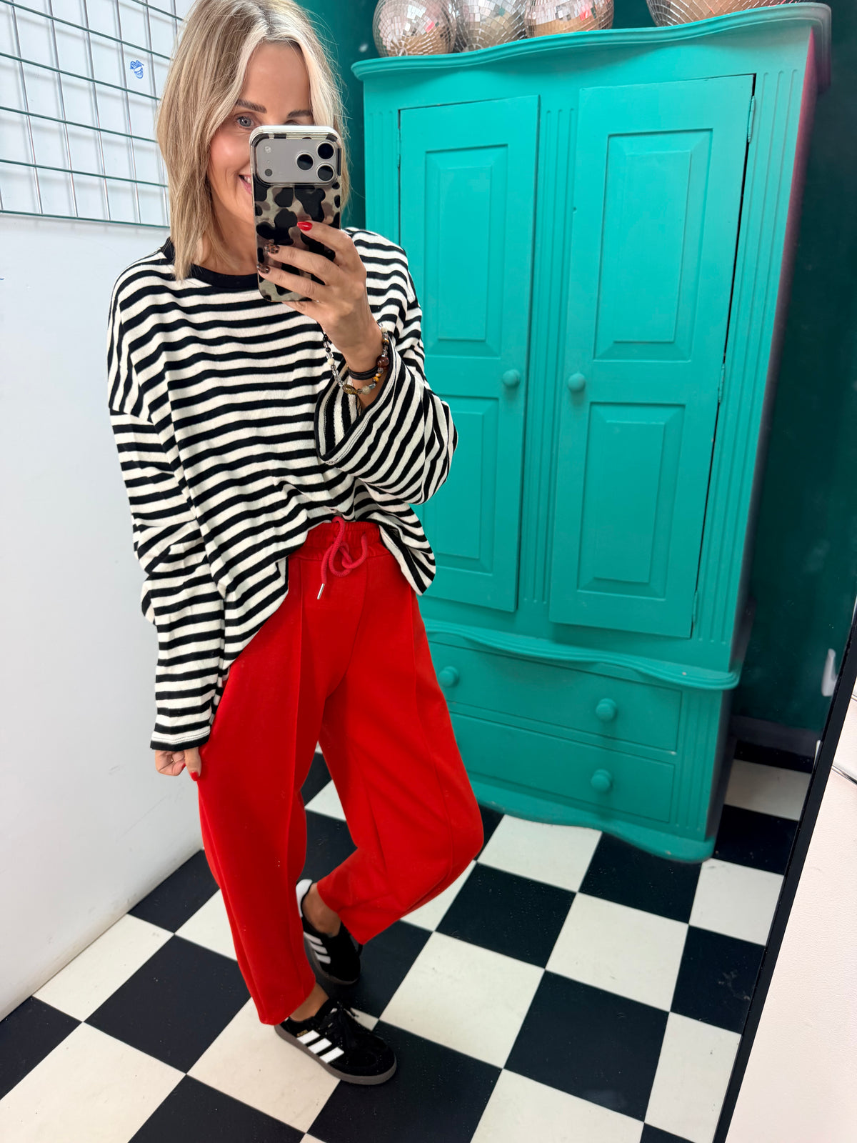 Classy Jogger Red