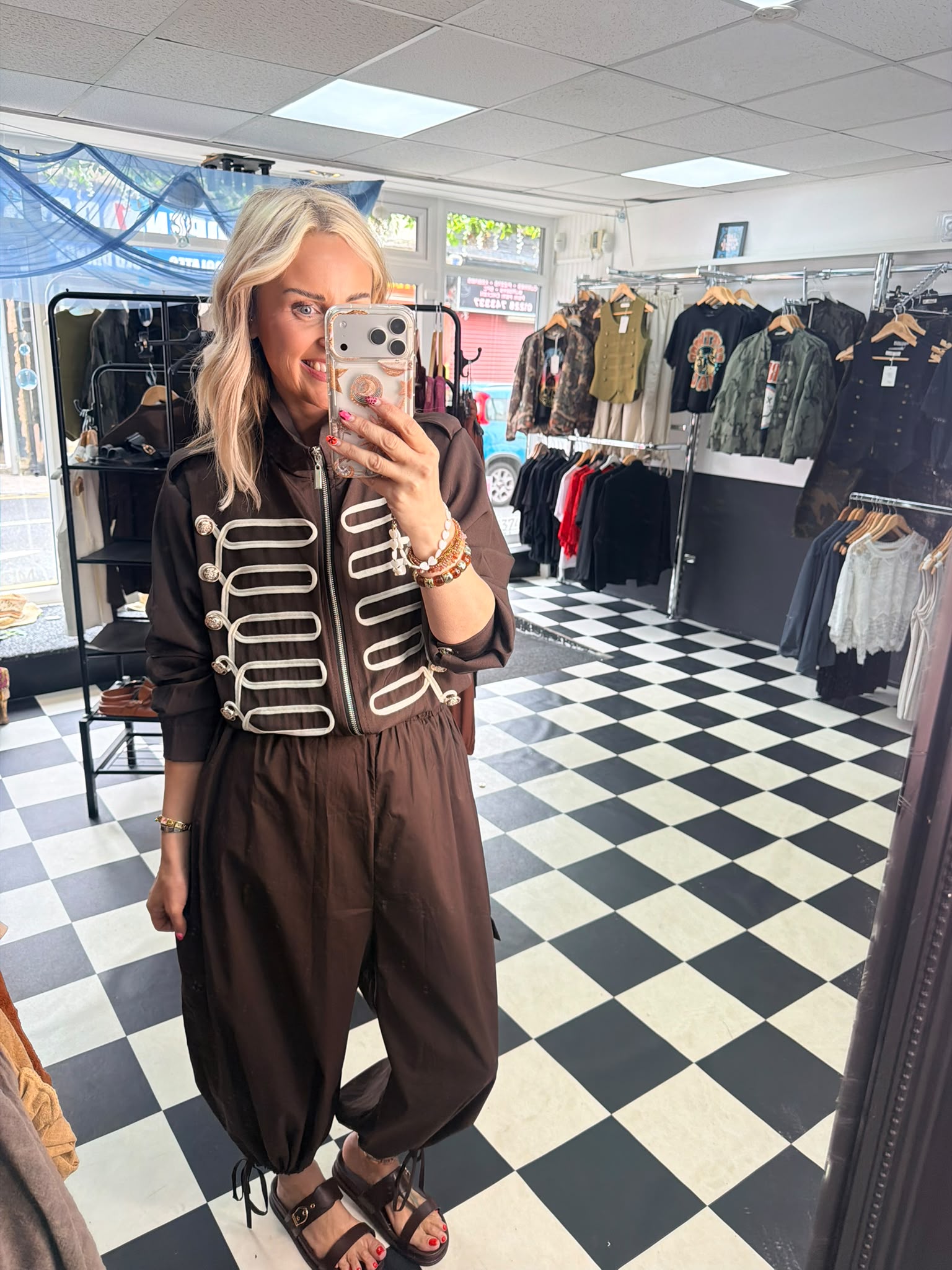 Milatary bomber jacket - chocolate