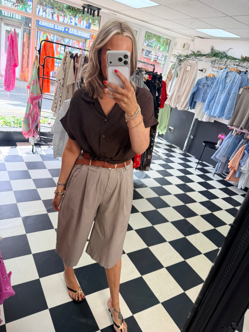 Jorts  Taupe