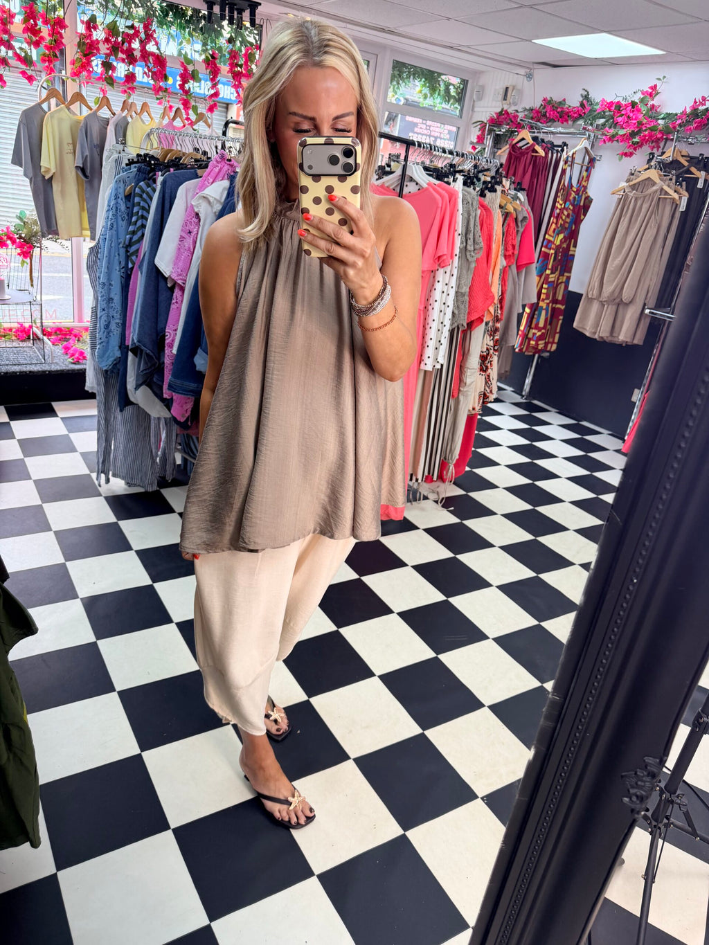 High Neck Swing Vest Mocha