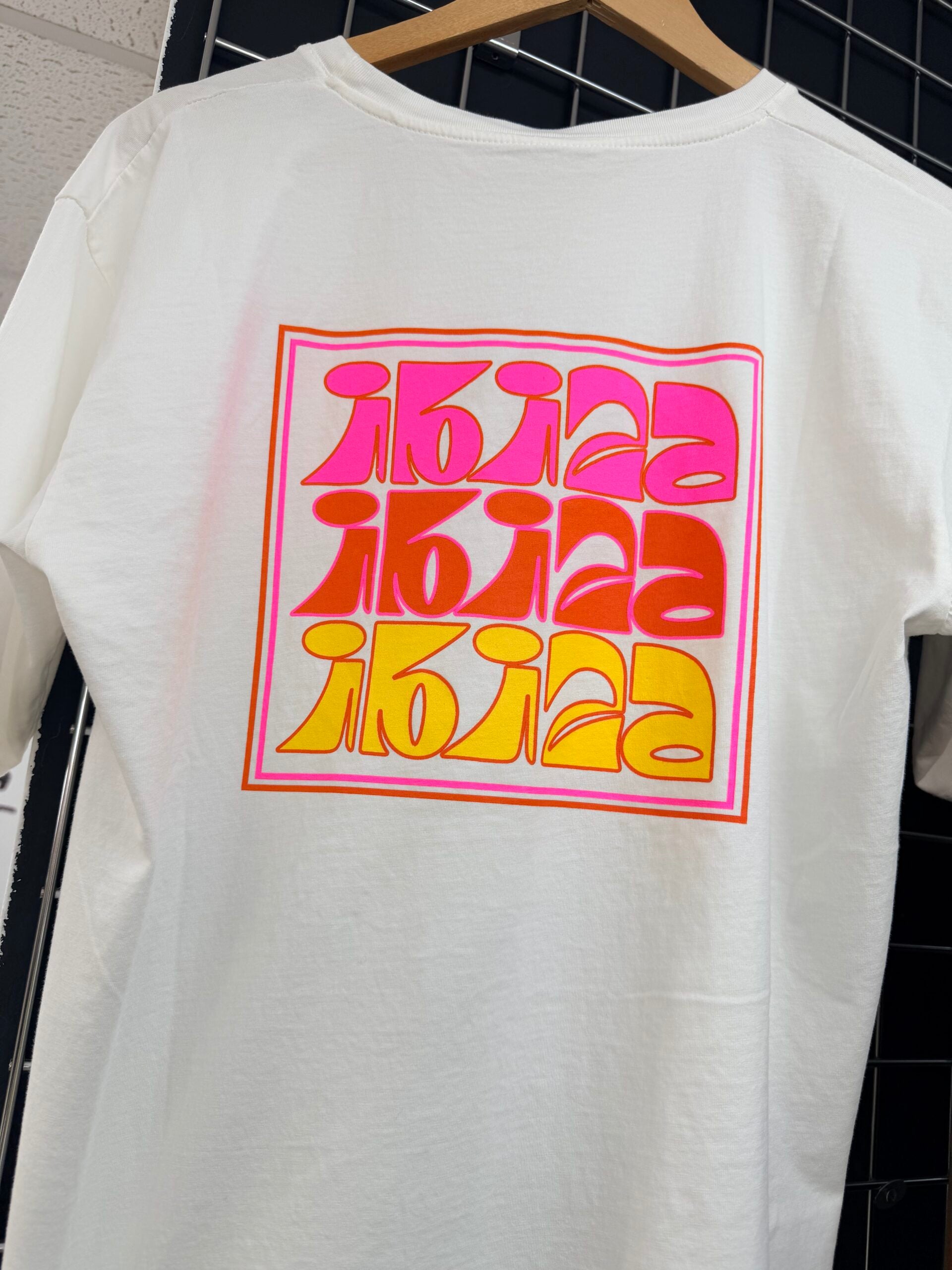 ibiza Rocks  White