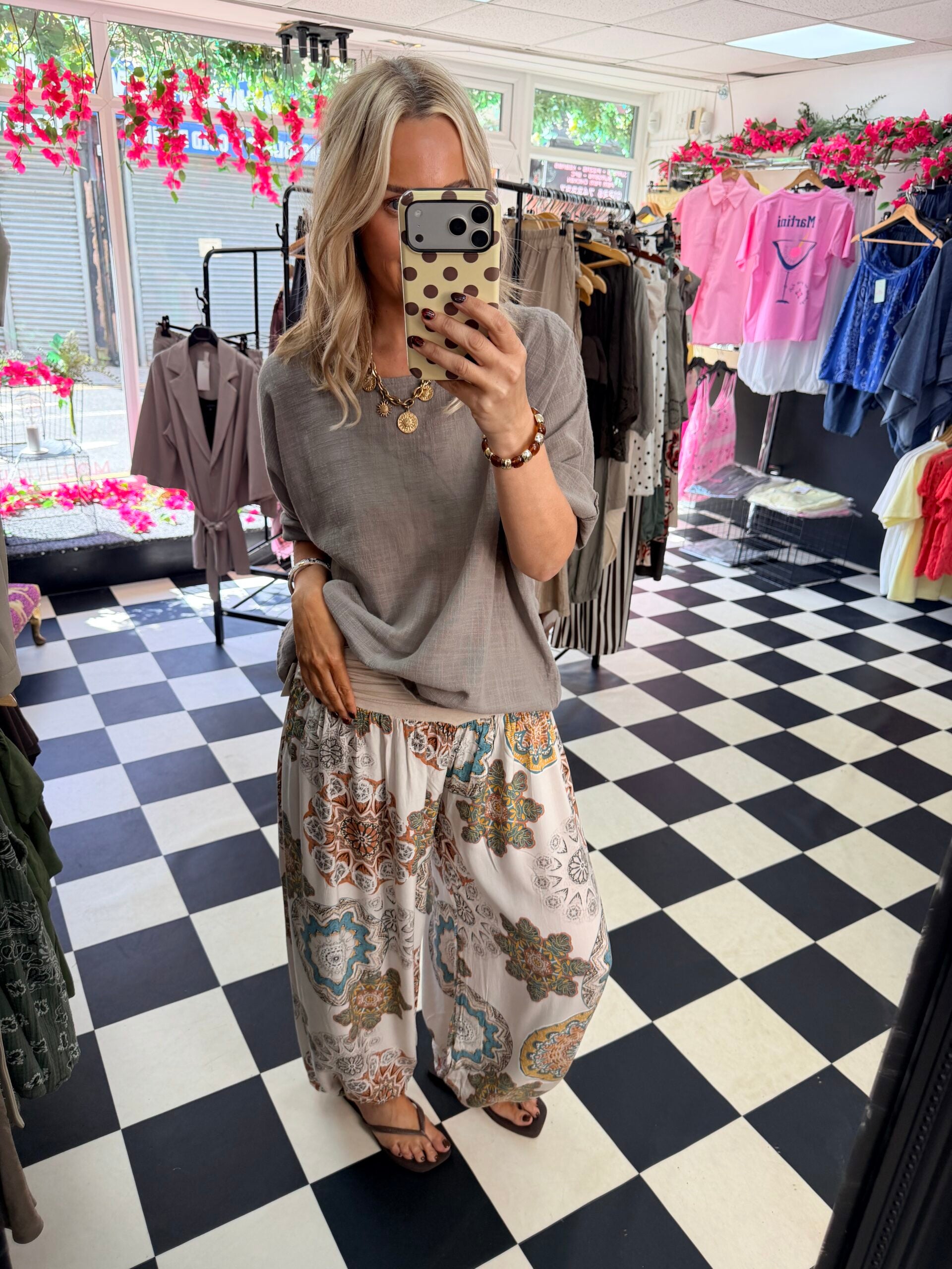 Lottie Top Taupe