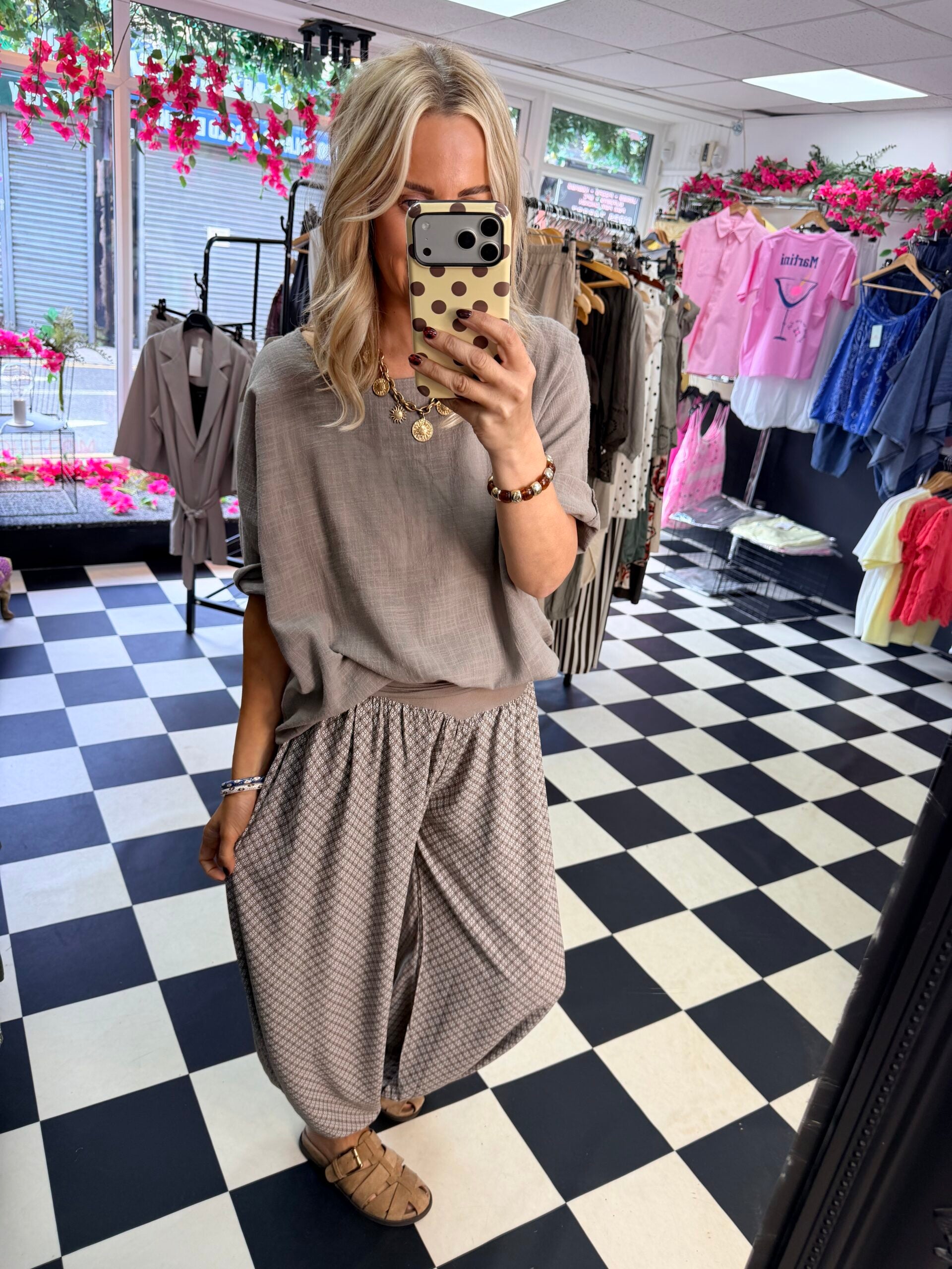 Lottie Top Taupe