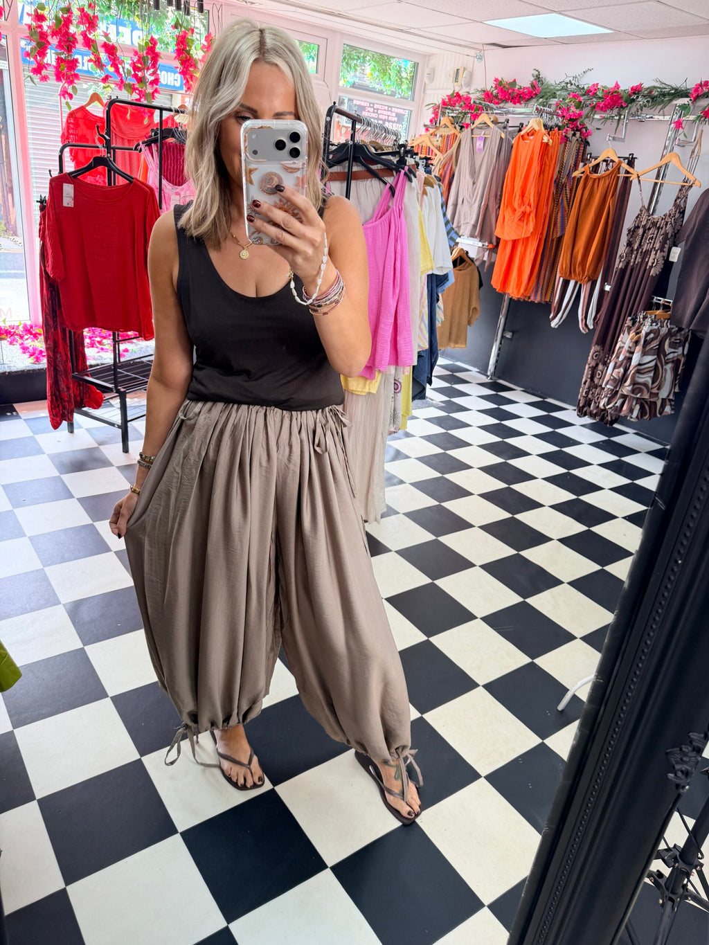 Tie Side Balloon Trousers Taupe