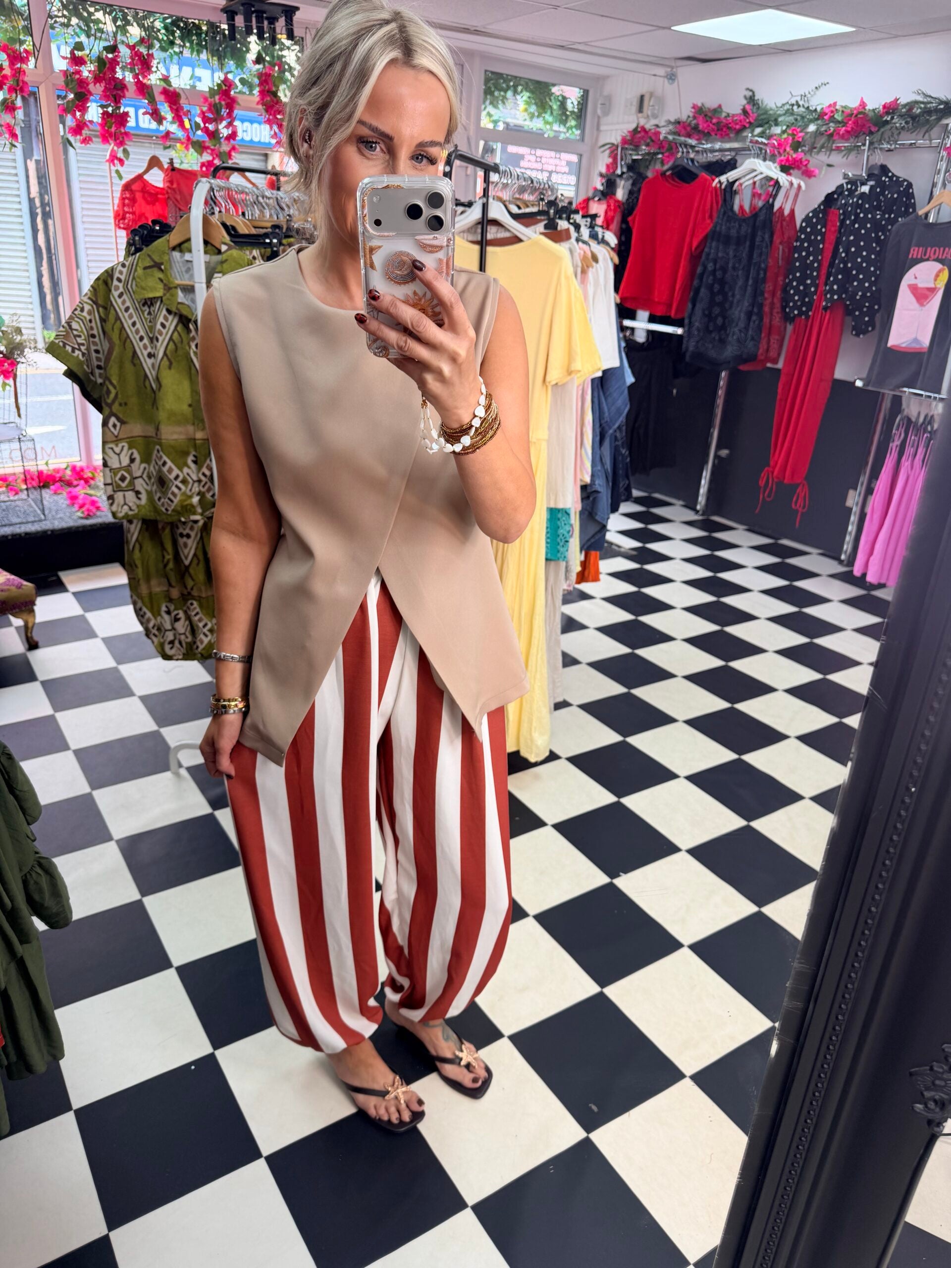 Tulip Top Taupe
