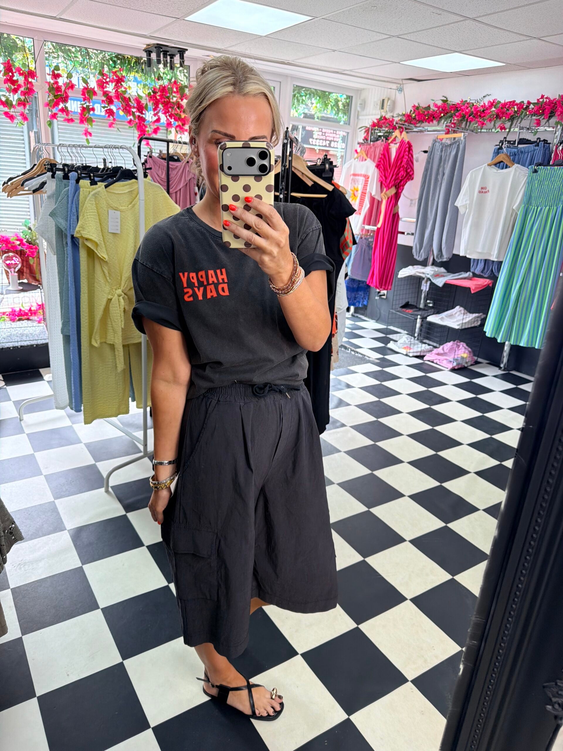 Cargo Magic Shorts  Black