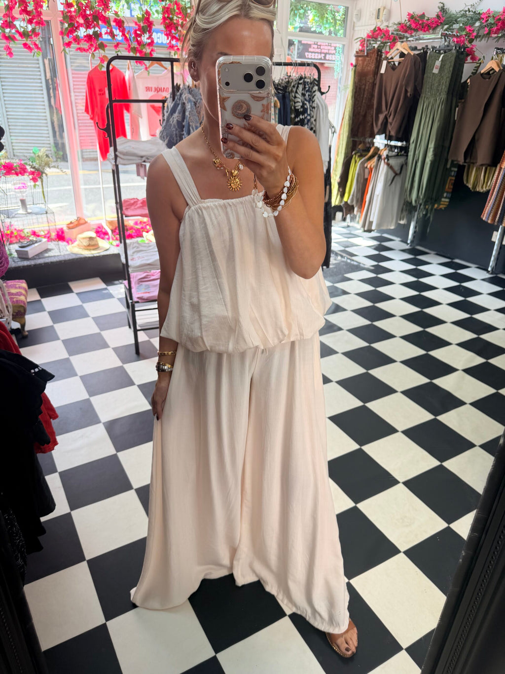 Puff Ball Suit Cream