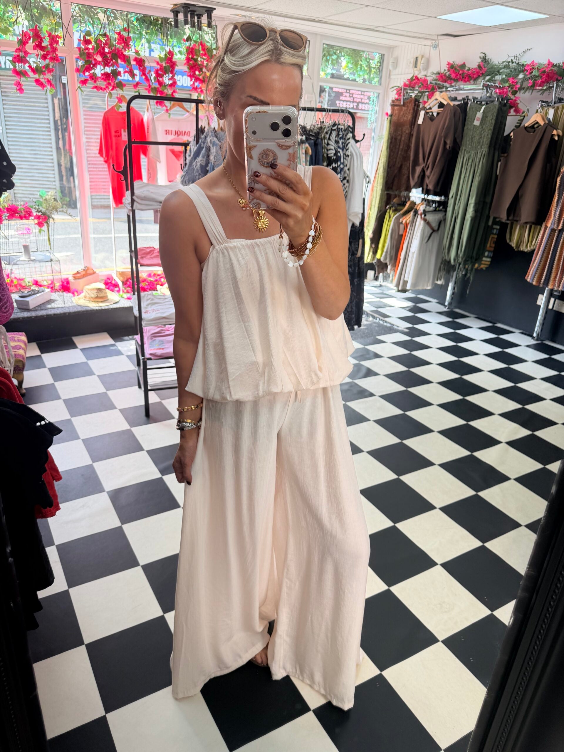 Puff Ball Suit Cream